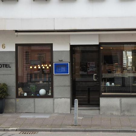 Hotel Jaegerhof Wiesbaden Exterior photo